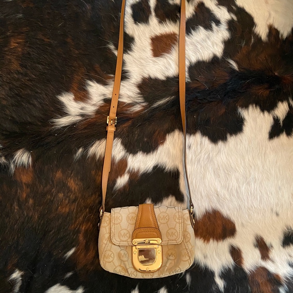 Michael Kors crossbody